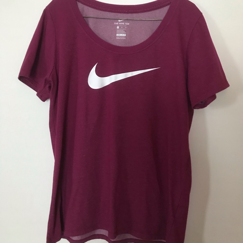 Women’s Nike Shirt